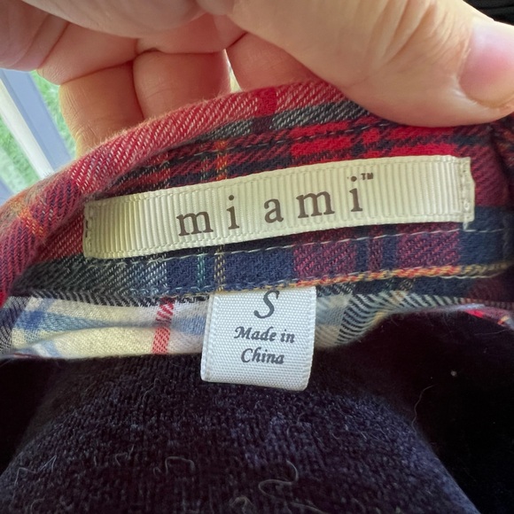 Miami Plaid Casual Button Down Women’s Shirt - Picture 6 of 7